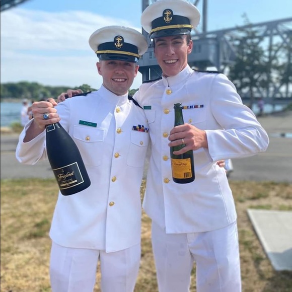 Meet your Posher, James - Picture 1 of 1